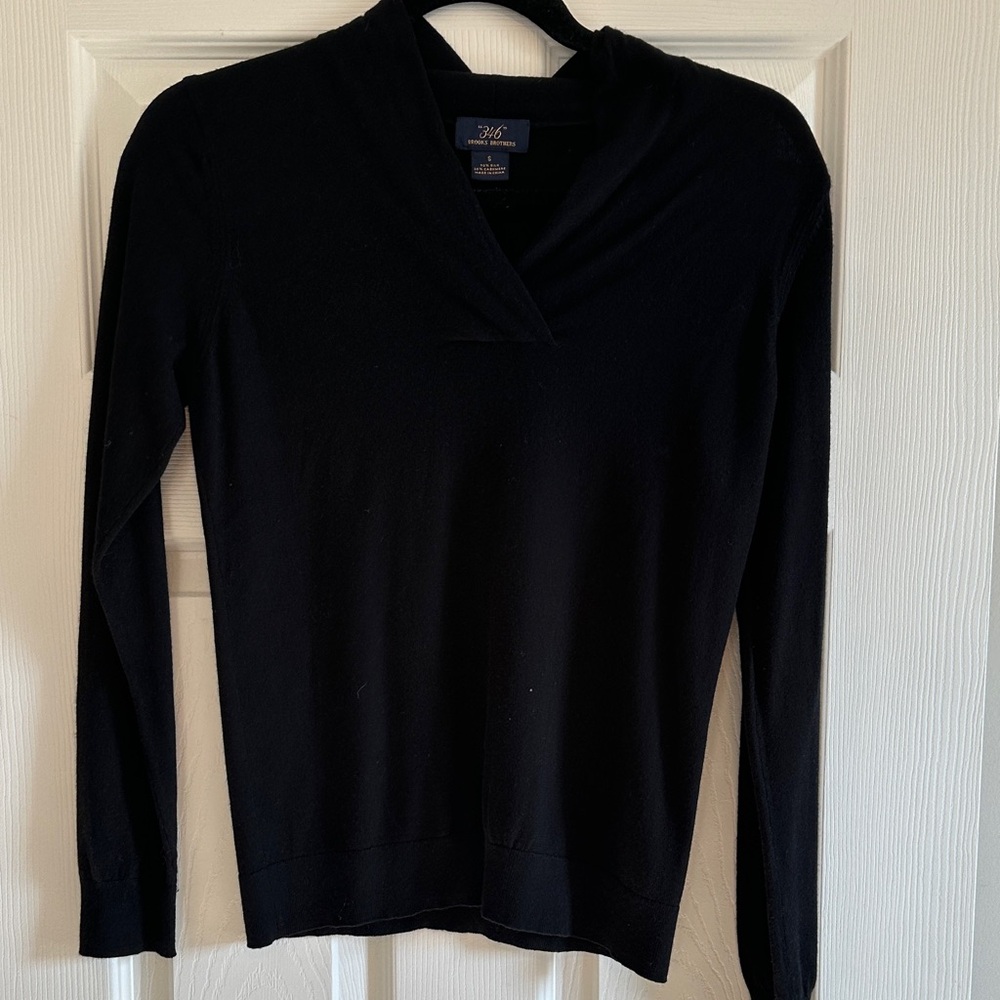 Brooks Brothers black silk/cashmere sweater